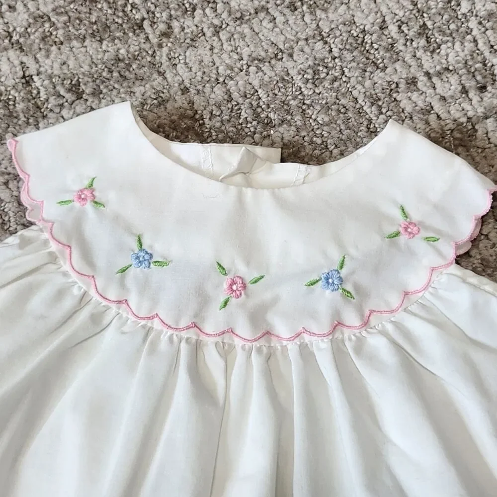 Baby Togs girl's vintage embroidered dress white size 3-6 months